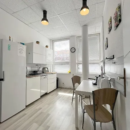 Keja - Pokoje W Centrum Gdyni Aparthotel *