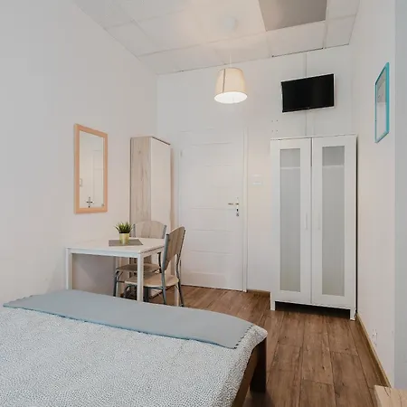 Keja - W Centrum Gdyni Lägenhetshotell *